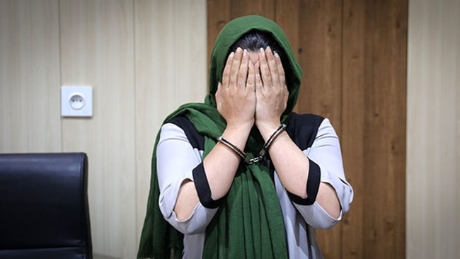 جانشین فرمانده انتظامی استان سمنان از شناسایی و بازداشت سارق تلفن‌های همراه در باشگاه ورزشی بانوان با اقرار به ۱۶ فقره سرقت خبر داد.
