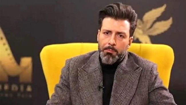 این برنامه در روزهای گذشته بحث‌هایی را در فضای مجازی پیرامون پوشش برخی از چهره‌هایش ایجاد کرده بود.
