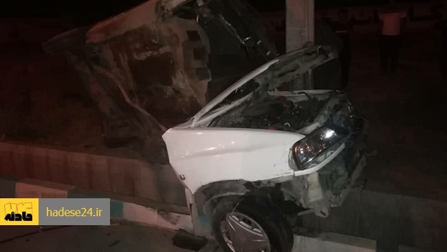 سخنگوی مرکز اورژانس گیلان از جان باختن ۲ نفر بر اثر برخورد یک دستگاه خودروی پراید با تیر برق در منطقه شیرمحله شهرستان رودسر خبر داد.