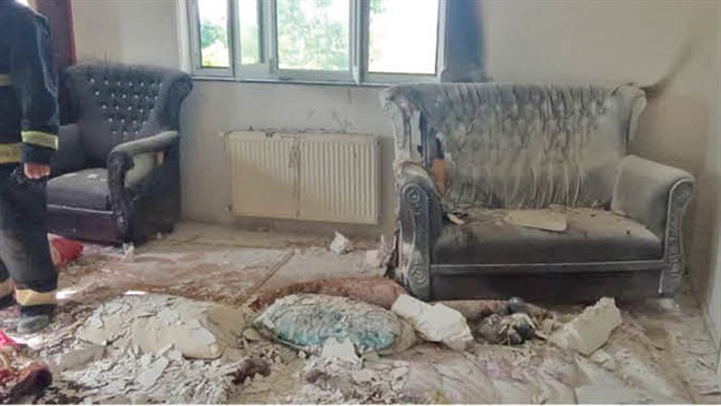 حریق یک ساختمان مسکونی در خیابان جهرم اراک با حضور به‌موقع آتش‌نشانان مهار شد و از گسترش آتش به واحد‌های مجاور جلوگیری به عمل آمد.