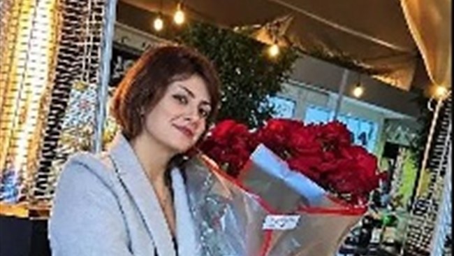 پلیس تاکنون اظهارات این مرد را با گفته‌های همسایه‌ها مقایسه کرده و روایت او را در شرایط فعلی قابل اعتماد ارزیابی کرده است. با این حال، فاصله زمانی میان خروج همسر فاطمه از خانه و بازگشت او همچنان یکی از محورهای اصلی تحقیقات محسوب می‌شود.
