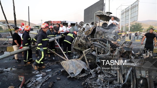 رئیس اورژانس و فوریت‌های پیش‌بیمارستانی دانشگاه علوم پزشکی کردستان گفت: وقوع یک حادثه رانندگی منجر به انفجار تانکر سوخت در محور سنندج - همدان، فاجعه‌بار و منجر به جان‌باختن ۱۰ نفر شد.