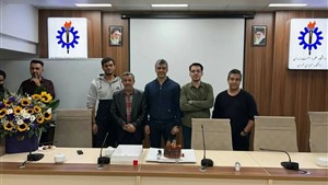 جشن تولد احمدی‌نژاد در دانشگاه علم و صنعت